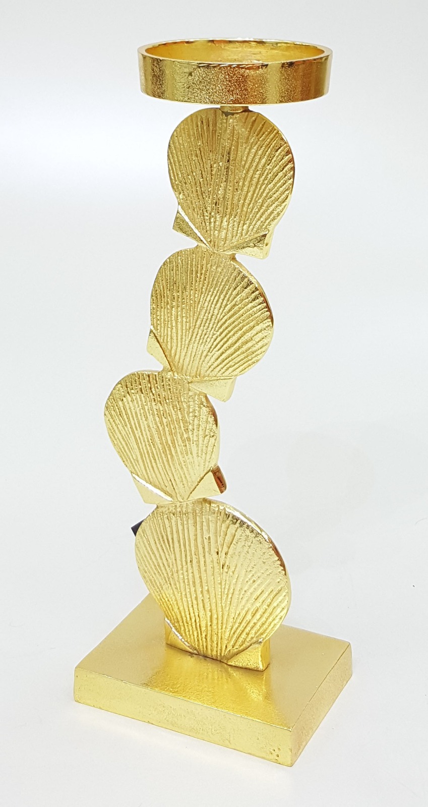 Gold Shell Motif Candle Holder